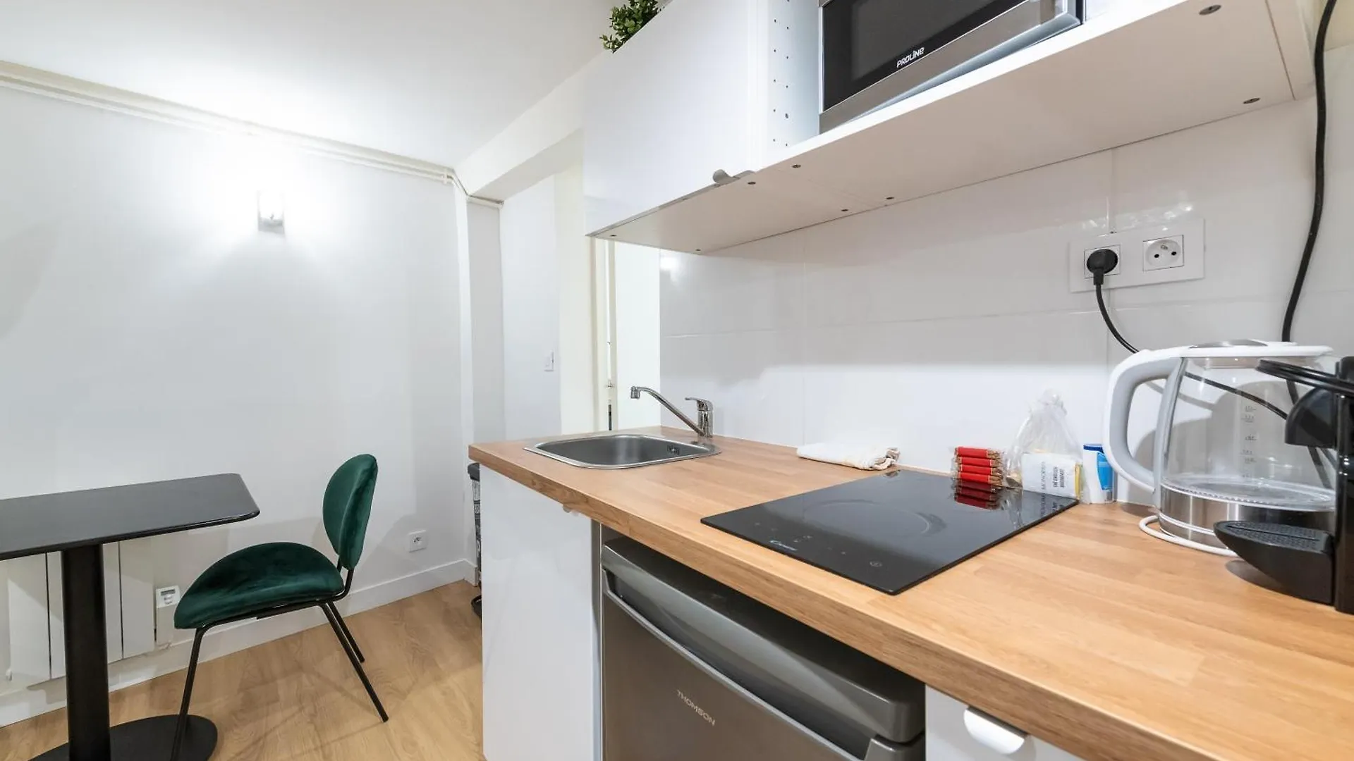 Le Deniro Loft - Tour Eiffel Invalides - 7 Personnes Apartment Paris
