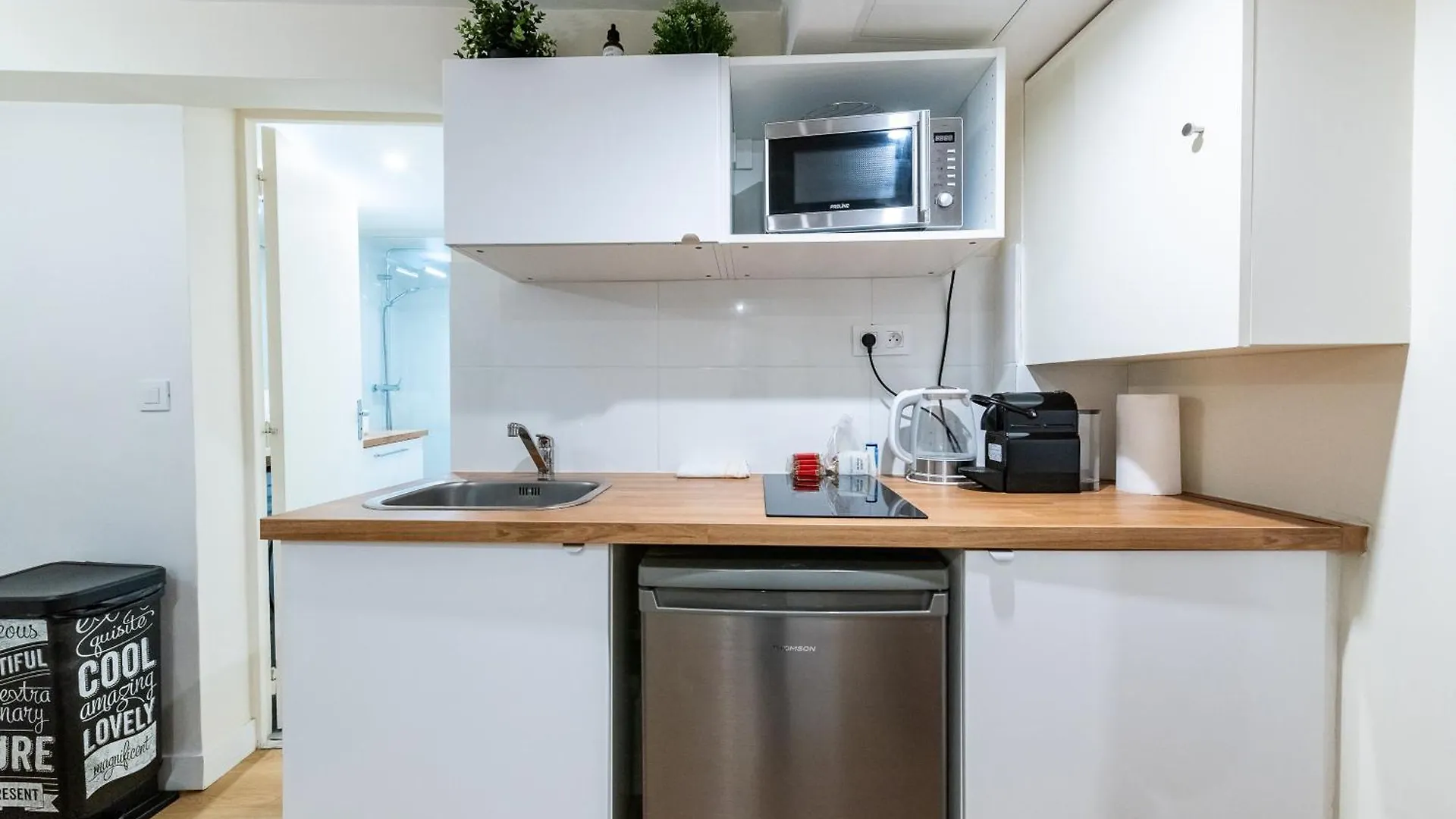 Le Deniro Loft - Tour Eiffel Invalides - 7 Personnes Apartment Paris 0*,